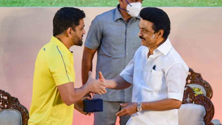 Stalin-and-Dhoni