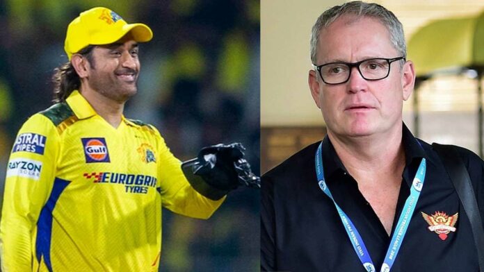 Tom-Moody-and-Dhoni
